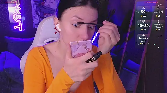 Snapshot of roxy_riot_ chatting on April 2026 01:33:01 AM roxy riot online show from April 2026 01:33:01 AM