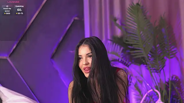 Snapshot of LilaRoses chatting on March 2025 05:00:01 AM LilaRoses online show from March 2025 05:00:01 AM