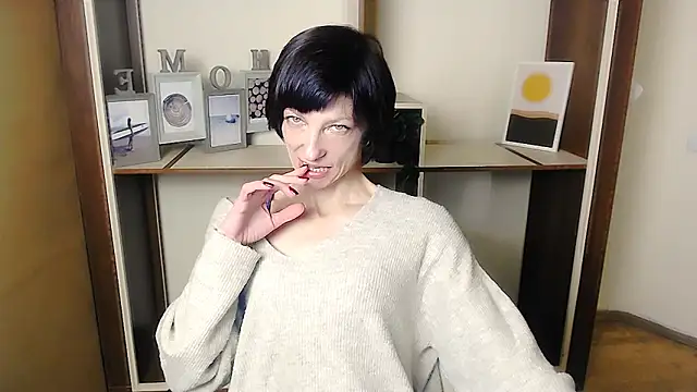  AngeliaFlow  online show from September 2025 06:57:02 AM