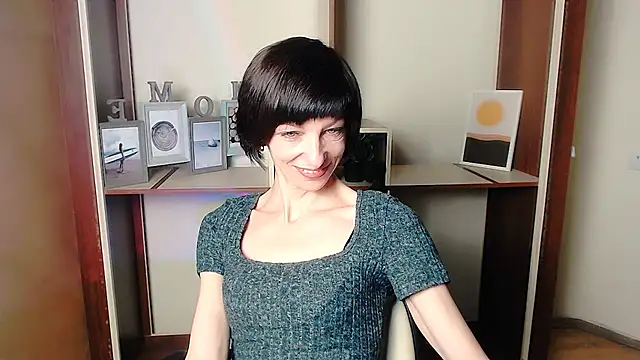  AngeliaFlow  online show from September 2025 06:48:01 AM