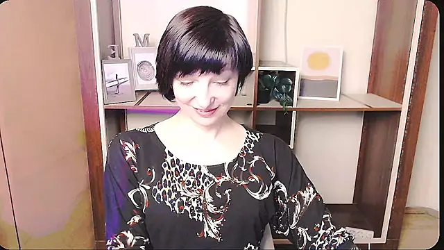  AngeliaFlow  online show from April 2026 08:23:01 AM