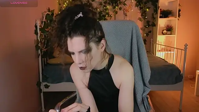 Snapshot of DamienLake chatting on April 2026 09:31:01 PM DamienLake online show from April 2026 09:31:01 PM