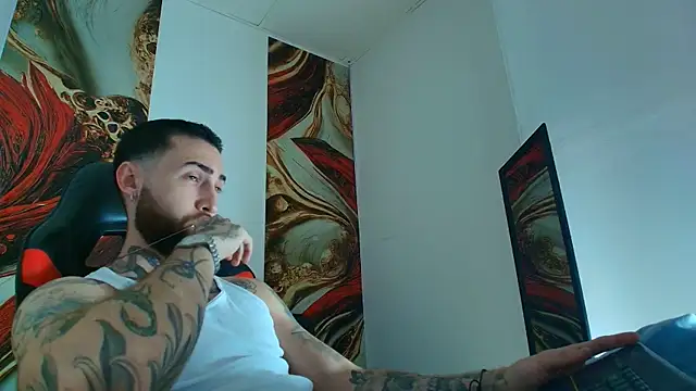 Luke davis01 online show from July 2026 01:20:01 PM