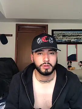 Noa Bonucci online show from February 2025 06:57:02 PM