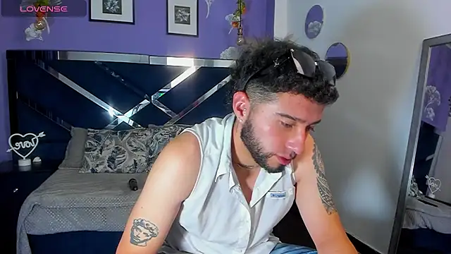 Noa Bonucci online show from February 2025 01:28:01 PM