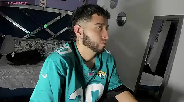 Noa Bonucci online show from March 2025 12:52:01 PM