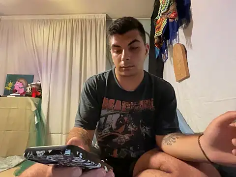 Snapshot of mariokirillcioffi chatting on June 2026 09:18:01 PM mariokirillcioffi online show from June 2026 09:18:01 PM