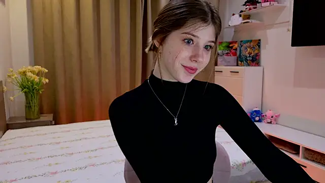 Snapshot of Bella_amory chatting on February 2026 06:06:01 PM Bella amory online show from February 2026 06:06:01 PM