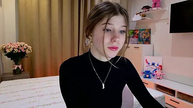 Snapshot of Bella_amory chatting on March 2026 09:21:01 PM Bella amory online show from March 2026 09:21:01 PM