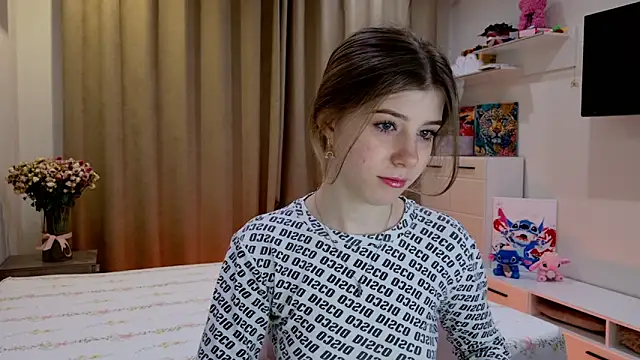 Snapshot of Bella_amory chatting on March 2026 06:03:02 PM Bella amory online show from March 2026 06:03:02 PM