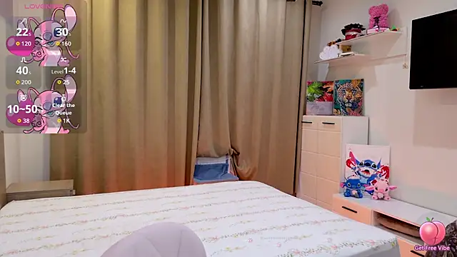 Snapshot of Bella_amory chatting on April 2026 10:40:02 PM Bella amory online show from April 2026 10:40:02 PM