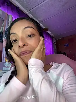 Skye Moore online show from March 2026 07:39:01 PM