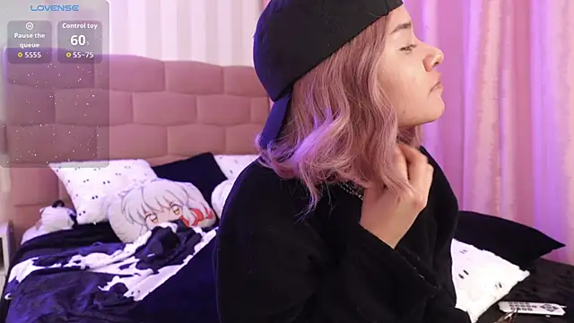 NataliaNovak online show from November 2025 09:15:01 PM