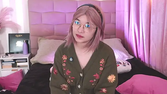 NataliaNovak online show from April 2026 04:19:02 PM