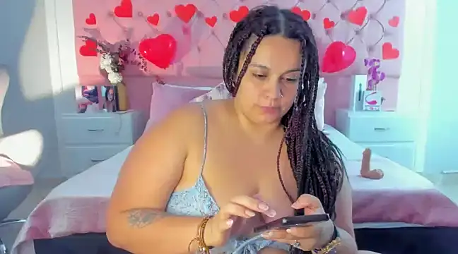 Snapshot of KourtneyEvans chatting on February 2025 04:15:02 PM KourtneyEvans online show from February 2025 04:15:02 PM