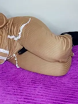 Malika-697 online show from November 2025 06:07:02 PM