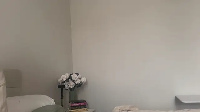 skyejde online show from October 2025 09:32:01 AM