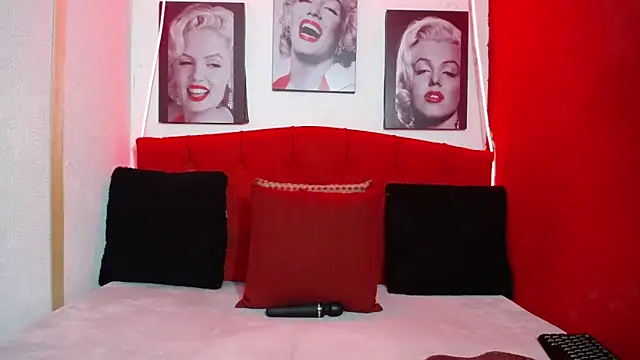 Tiana Ebony18 online show from April 2026 12:10:01 PM