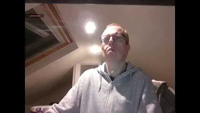 AdmiredThirty online show from February 2025 09:32:02 PM