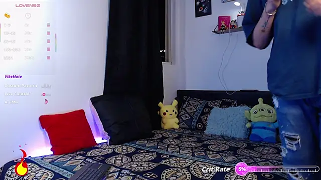 Snapshot of kyle_clint07 chatting on November 2025 01:06:01 AM kyle clint07 online show from November 2025 01:06:01 AM