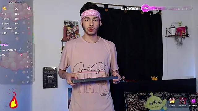 Snapshot of kyle_clint07 chatting on February 2026 04:33:02 AM kyle clint07 online show from February 2026 04:33:02 AM