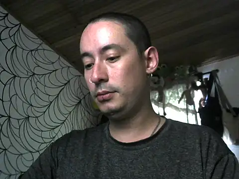 Snapshot of vampireathome chatting on April 2026 06:54:02 PM vampireathome online show from April 2026 06:54:02 PM