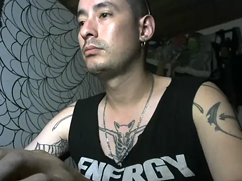 Snapshot of vampireathome chatting on June 2026 02:37:02 AM vampireathome online show from June 2026 02:37:02 AM