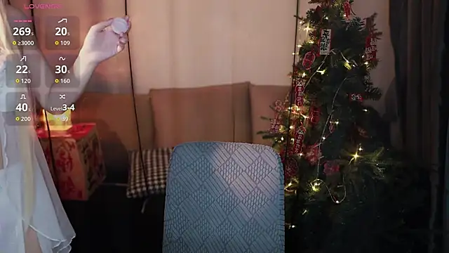 Moonccoi online show from April 2026 03:42:02 PM