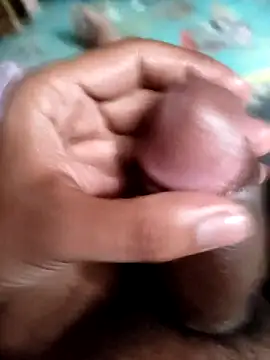 Snapshot of Yashkumar_0697 chatting on February 2025 09:24:02 AM Yashkumar 0697 online show from February 2025 09:24:02 AM