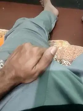 Snapshot of Yashkumar_0697 chatting on March 2025 10:33:02 AM Yashkumar 0697 online show from March 2025 10:33:02 AM