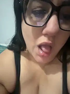 daianaspencer online show from November 2025 07:51:01 AM