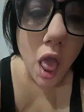 daianaspencer online show from December 2025 07:57:02 AM