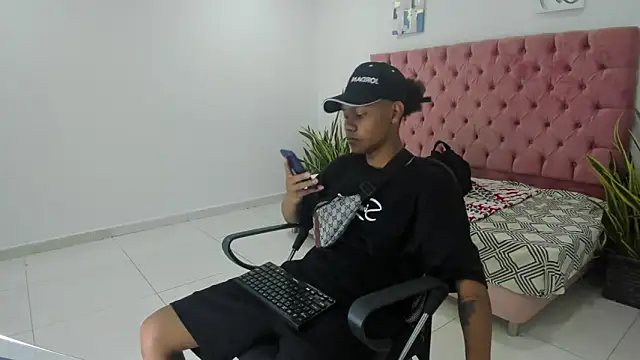 Snapshot of blackdirty420 chatting on February 2025 05:20:02 PM blackdirty420 online show from February 2025 05:20:02 PM
