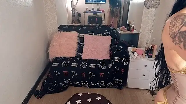 Snapshot of lizha_milf chatting on November 2025 05:31:01 PM lizha milf online show from November 2025 05:31:01 PM