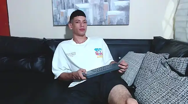 biigjhonny online show from February 2025 01:41:01 AM