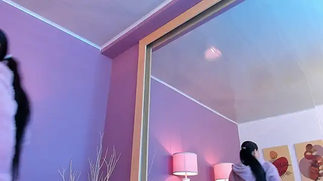 Snapshot of scarlet_edwars chatting on February 2025 12:05:02 PM scarlet edwars online show from February 2025 12:05:02 PM