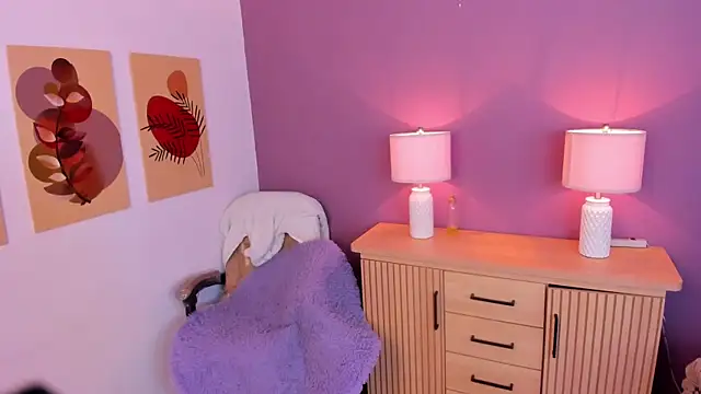 Snapshot of scarlet_edwars chatting on March 2025 06:22:02 PM scarlet edwars online show from March 2025 06:22:02 PM