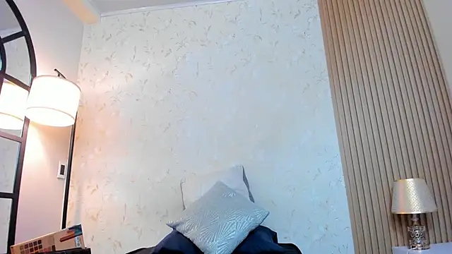 Snapshot of scarlet_edwars chatting on January 2026 06:11:02 PM scarlet edwars online show from January 2026 06:11:02 PM