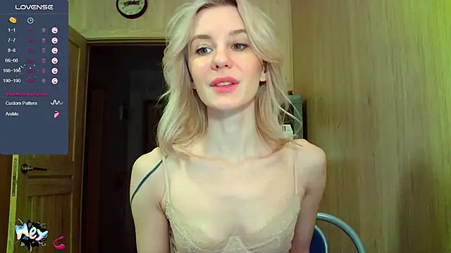 Caramel piegirl online show from February 2025 05:18:01 PM