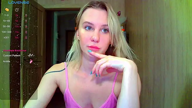 Caramel piegirl online show from July 2026 08:33:02 PM