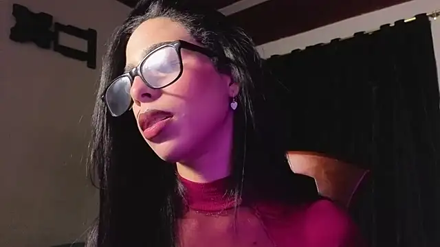 Snapshot of melissa_becraft chatting on April 2026 11:19:02 PM melissa becraft online show from April 2026 11:19:02 PM