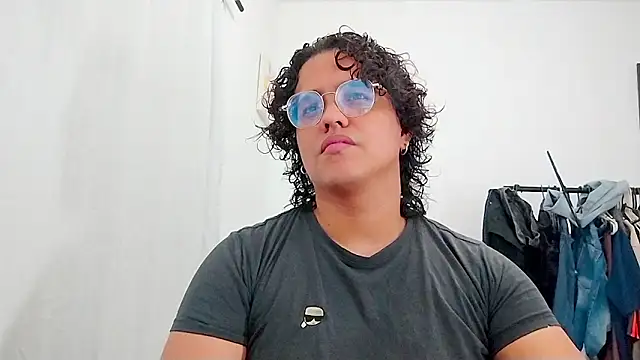 Diane blossom online show from April 2026 11:55:02 PM