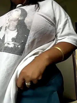 sinnerlady online show from November 2025 04:25:01 AM