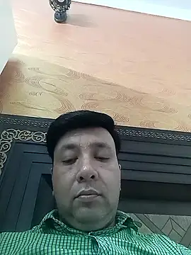 Snapshot of innocentboy1987 chatting on April 2026 05:38:01 AM innocentboy1987 online show from April 2026 05:38:01 AM