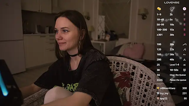 Snapshot of alexa_feels_ chatting on March 2025 09:18:02 PM alexa feels  online show from March 2025 09:18:02 PM