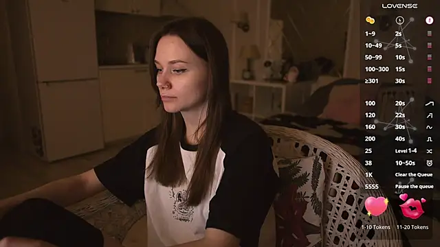 Snapshot of alexa_feels_ chatting on March 2025 06:00:02 PM alexa feels  online show from March 2025 06:00:02 PM