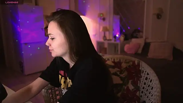 Snapshot of alexa_feels_ chatting on March 2025 04:51:01 PM alexa feels  online show from March 2025 04:51:01 PM