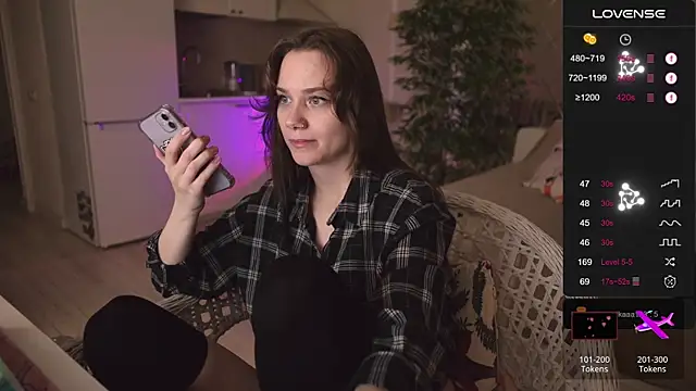 Snapshot of alexa_feels_ chatting on October 2025 03:58:01 PM alexa feels  online show from October 2025 03:58:01 PM