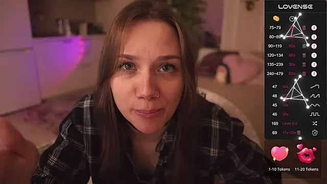 Snapshot of alexa_feels_ chatting on October 2025 04:58:01 PM alexa feels  online show from October 2025 04:58:01 PM