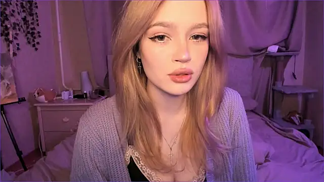 MiaRanki online show from February 2026 08:34:01 PM